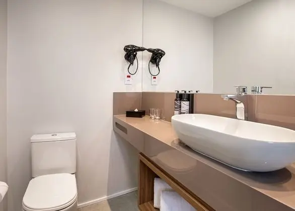 Innside King Room