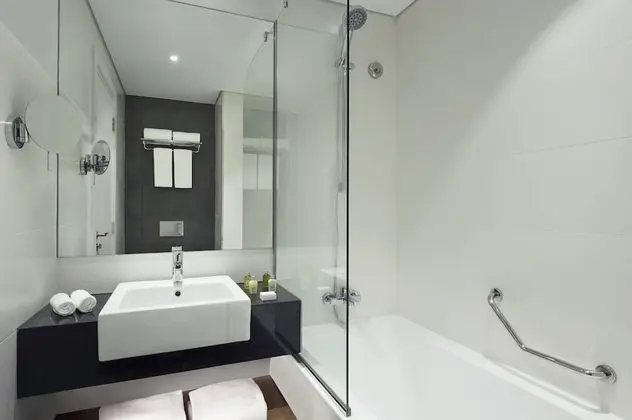 Tryp High Floor Room with Soluna Beach Club access