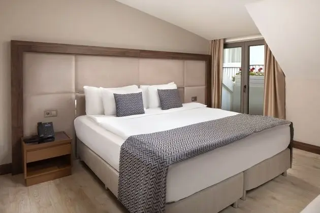Prestige Suit,1 Cift Kisilik Yatak ve Cekyat,Sigara Icilmez