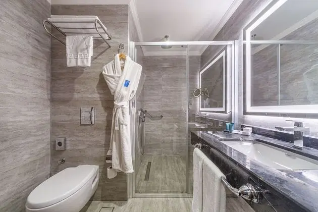 Prestige Suit,1 Cift Kisilik Yatak ve Cekyat,Sigara Icilmez