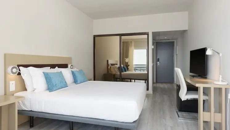 Premium Oda, 1 Çift Kişilik Yatak, Sigara İçilmez (Lateral Ocean View)