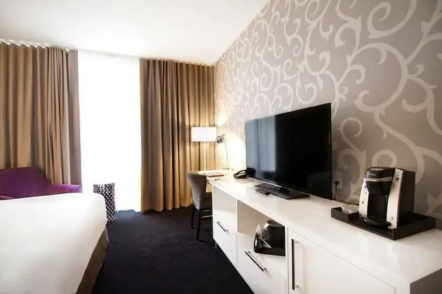 Süit, 1 En Büyük (King) Boy Yatak, Sigara İçilmez (One-Bedroom)