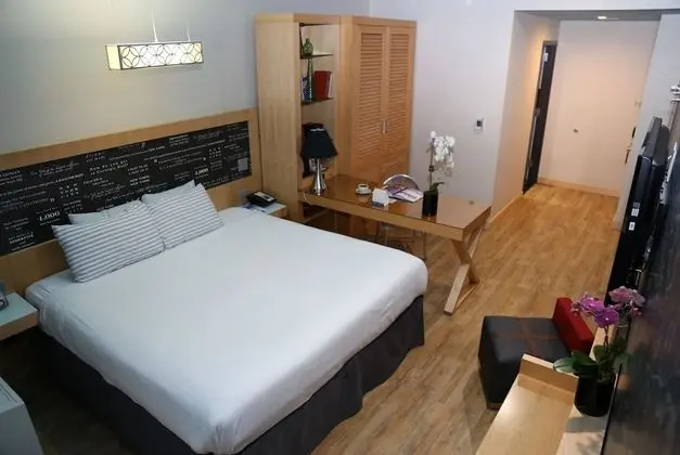 Oda, 1 En Büyük (King) Boy Yatak (Tryp)
