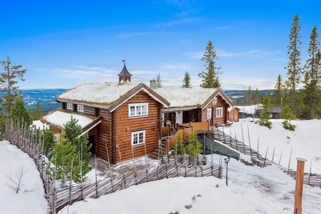 Exclusive Kulübe, 5 Yatak Odası, Sigara İçilmez, Yamaçta