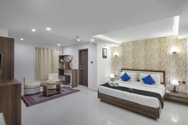 Luxury Oda