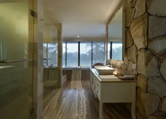 TStone Jacuzzi Suite Standard Check Out at 2:00 PM