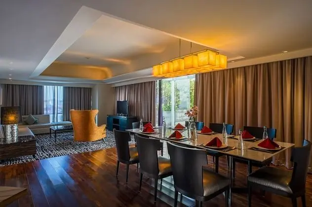 CEO Suite