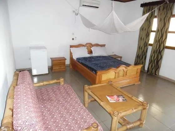 Economy Tek Büyük Yataklı Oda