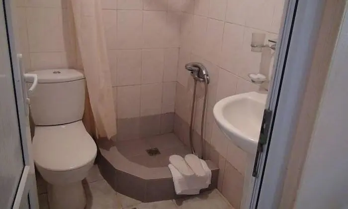 Standard Tek Büyük veya İki Ayrı Yataklı Oda
