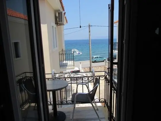 Stüdyo, Deniz Manzaralı