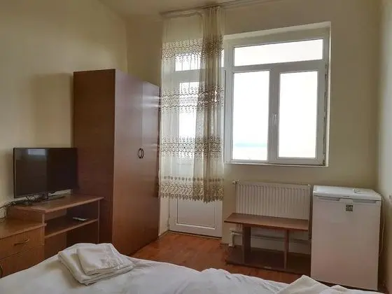 Tek Büyük Yataklı Oda, Göl Manzaralı