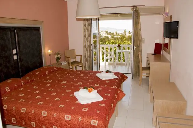 1 Çift Kişilik Veya 2 Tek Kişilik Yatak Side Sea View