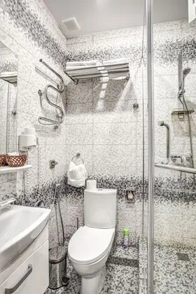 Standard Tek Büyük veya İki Ayrı Yataklı Oda, Balkon