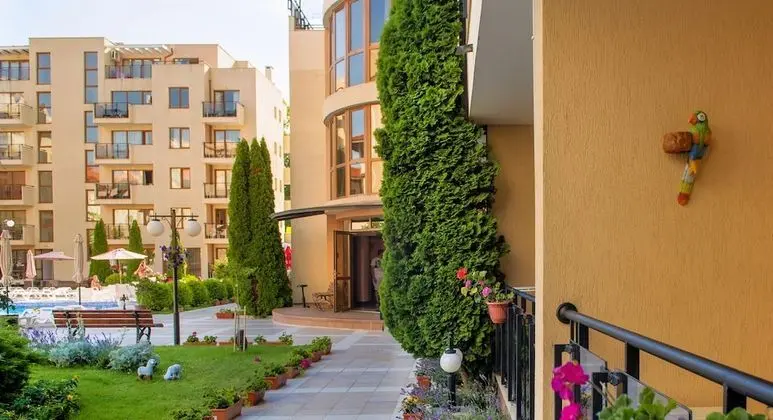 Stüdyo, Balkon