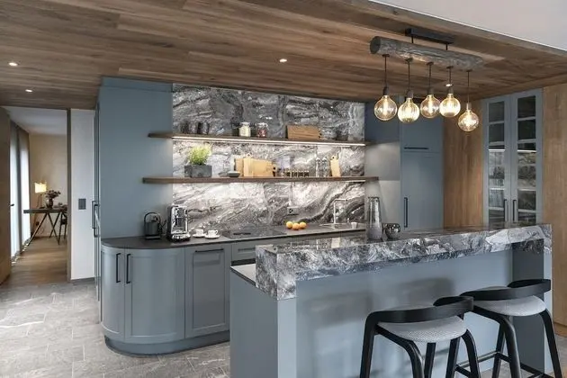 One-Bedroom Mountain Loft