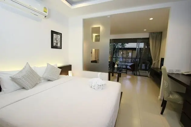 Deluxe Studio Room