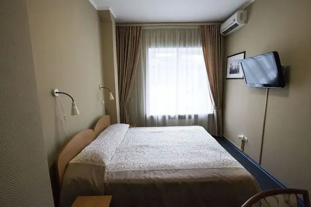 Comfort Tek Büyük Yataklı Oda