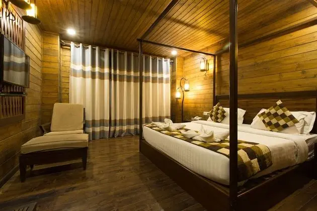 Luxury Oda