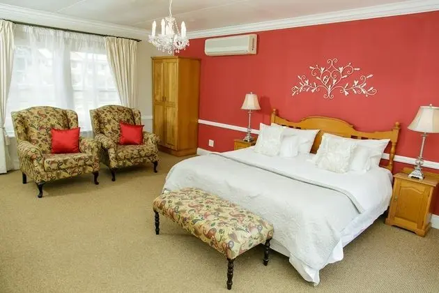 Premier Oda, 1 En Büyük (King) Boy Yatak ve Çekyat