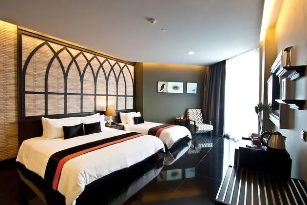Deluxe Seaview