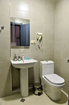 Comfort Tek Büyük veya İki Ayrı Yataklı Oda