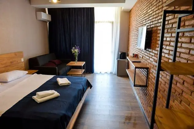 Comfort Tek Büyük Yataklı Oda