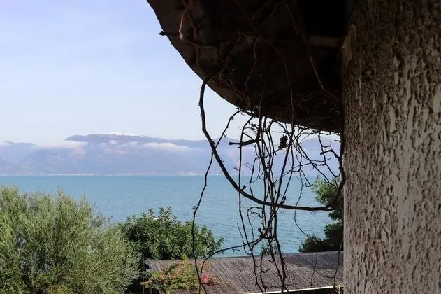 Stüdyo, Deniz Manzaralı (Windmill)