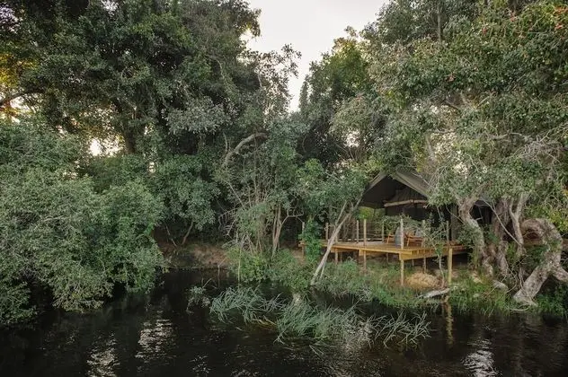 Traditional Çadır, Nehir Manzaralı
