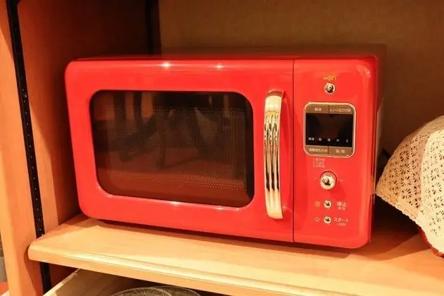 Deluxe Ev