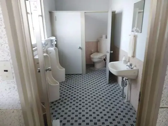 Traditional Oda, Ortak Banyo (Japanese Style, for 3 People)