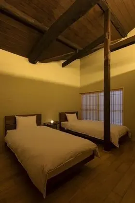 Traditional Sıra Ev