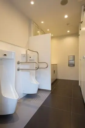 Standard Oda, Sadece erkekler için