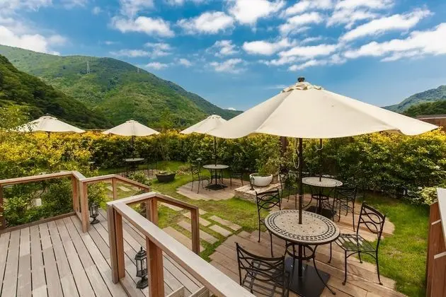 Deluxe Üç Kişilik Oda (Private Open-Air Bath)