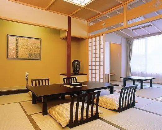 Traditional Oda (Japanese Style)