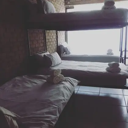 Economy Ortak Ranzalı Oda, 2 Yatak Odası