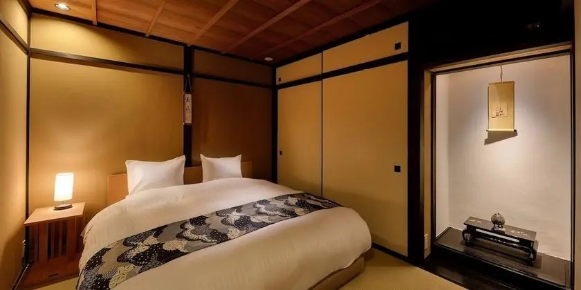 Ev, Sigara İçilmez (Private Vacation)