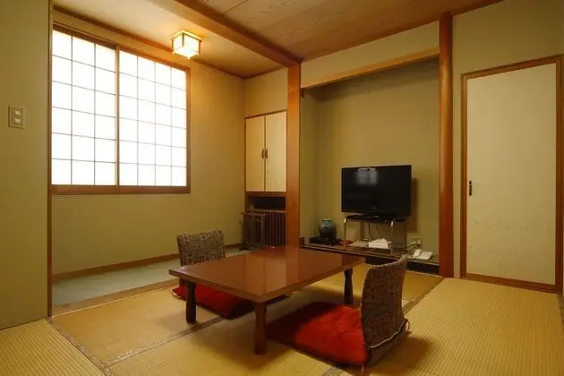 Traditional Oda, Ortak Banyo (Japanese-Style)