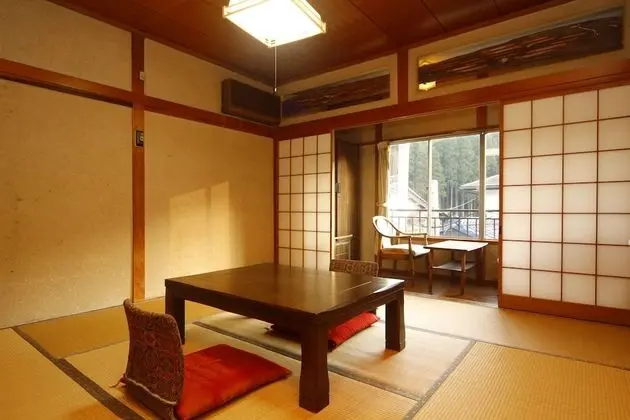Traditional Oda, Ortak Banyo (Japanese-Style)