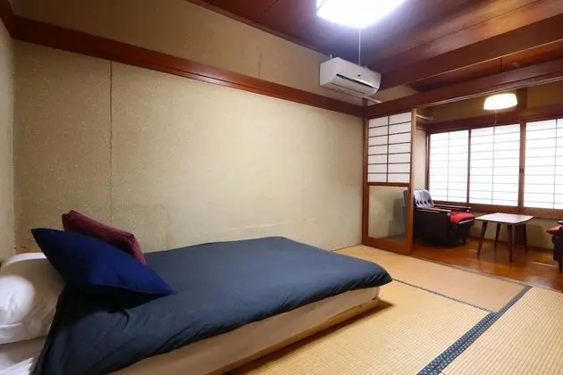 Traditional Tek Kişilik Oda, Ortak Banyo (Japanese-Style)