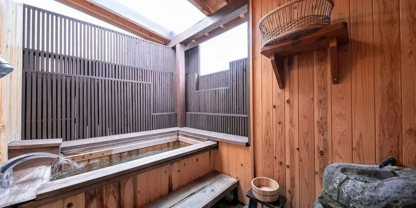 Superior Oda, Sigara İçilmez (Japanese/Western Style with Outbath)