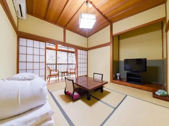 Traditional Oda, Ortak Banyo, Nehir Manzaralı (Japanese Style, Main Building)