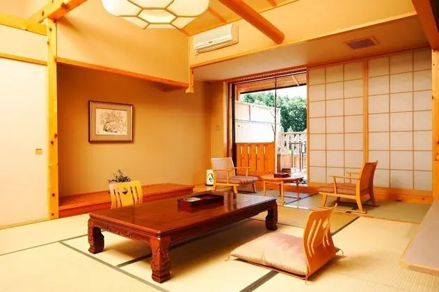 Traditional Oda (Japanese-Style, with Open Air Bath)