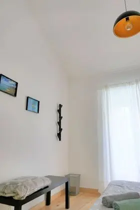 Premium Tek Büyük Yataklı Oda