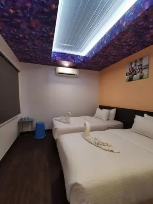 Basic Tek Büyük Yataklı Oda