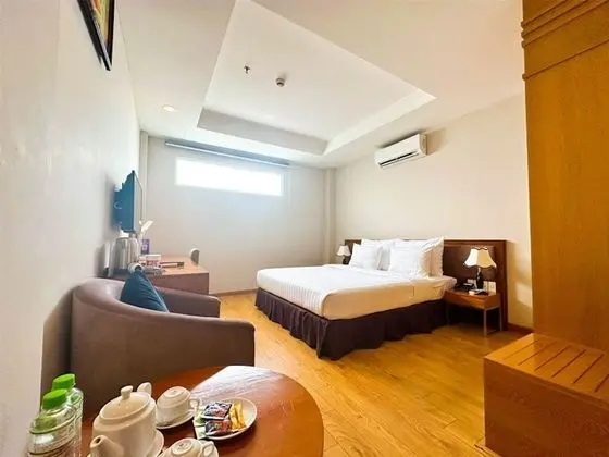 Deluxe Tek Büyük Yataklı Oda