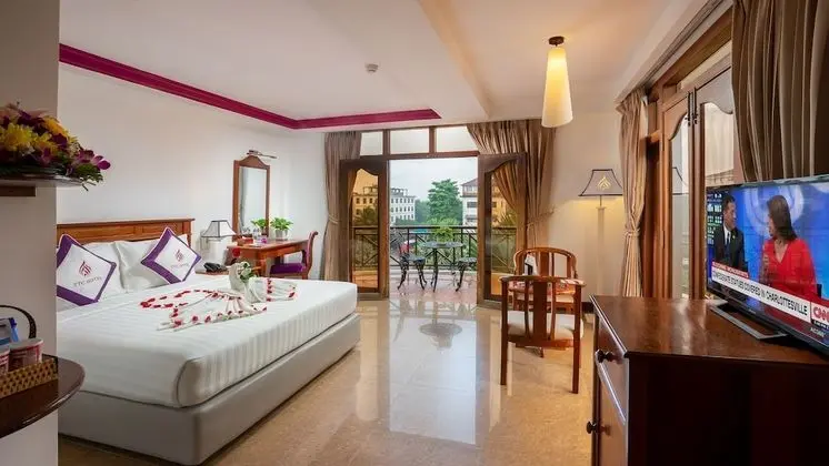 Deluxe Tek Büyük veya İki Ayrı Yataklı Oda