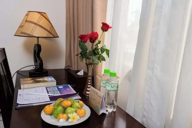 Senior İki Ayrı Yataklı Oda, Havuz Manzaralı (Suite)