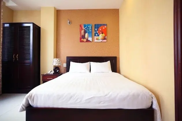 Deluxe Tek Büyük Yataklı Oda (with Window)