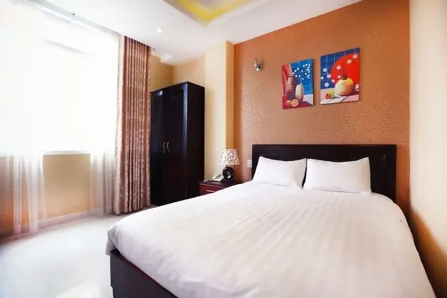 Deluxe Tek Büyük Yataklı Oda (with Window)