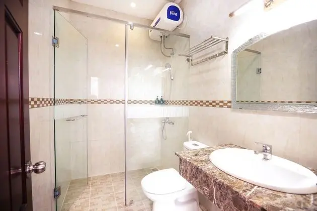 Deluxe Tek Büyük Yataklı Oda (with Window)